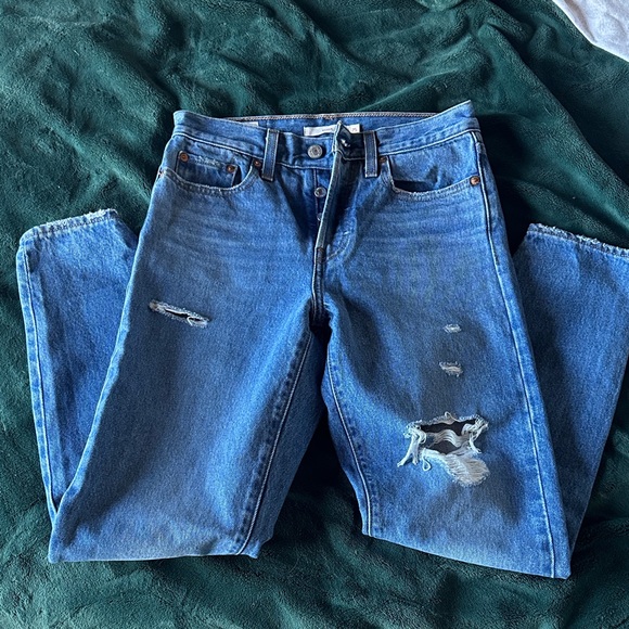Levi's Denim - Levi's Blue Distressed Women's Jeans